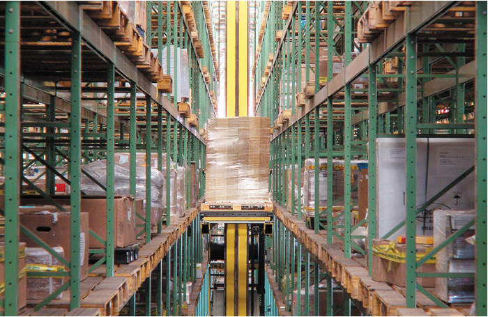 triad-varejo-armazem-convencional-transelevador2.png